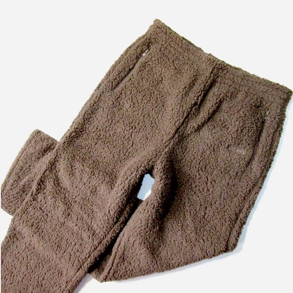 NWT SKIMS Teddy Track Pants Amethyst Women’s Small - Sold Out Online! - Picture 2 of 6